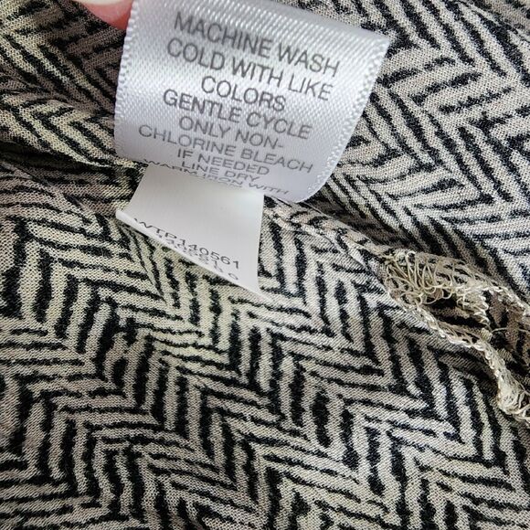 J Jill Womens Top Size XS Herringbone Button Tie Long Sleeve Black Tan V Neck - Picture 11 of 12